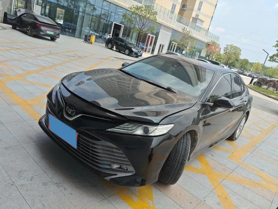 2019 Toyota Camry 2.0L 178HP L4 CVT,autocango,china used car exporter,china ev exporter,chinese used car exporter,chinese used ev exporter