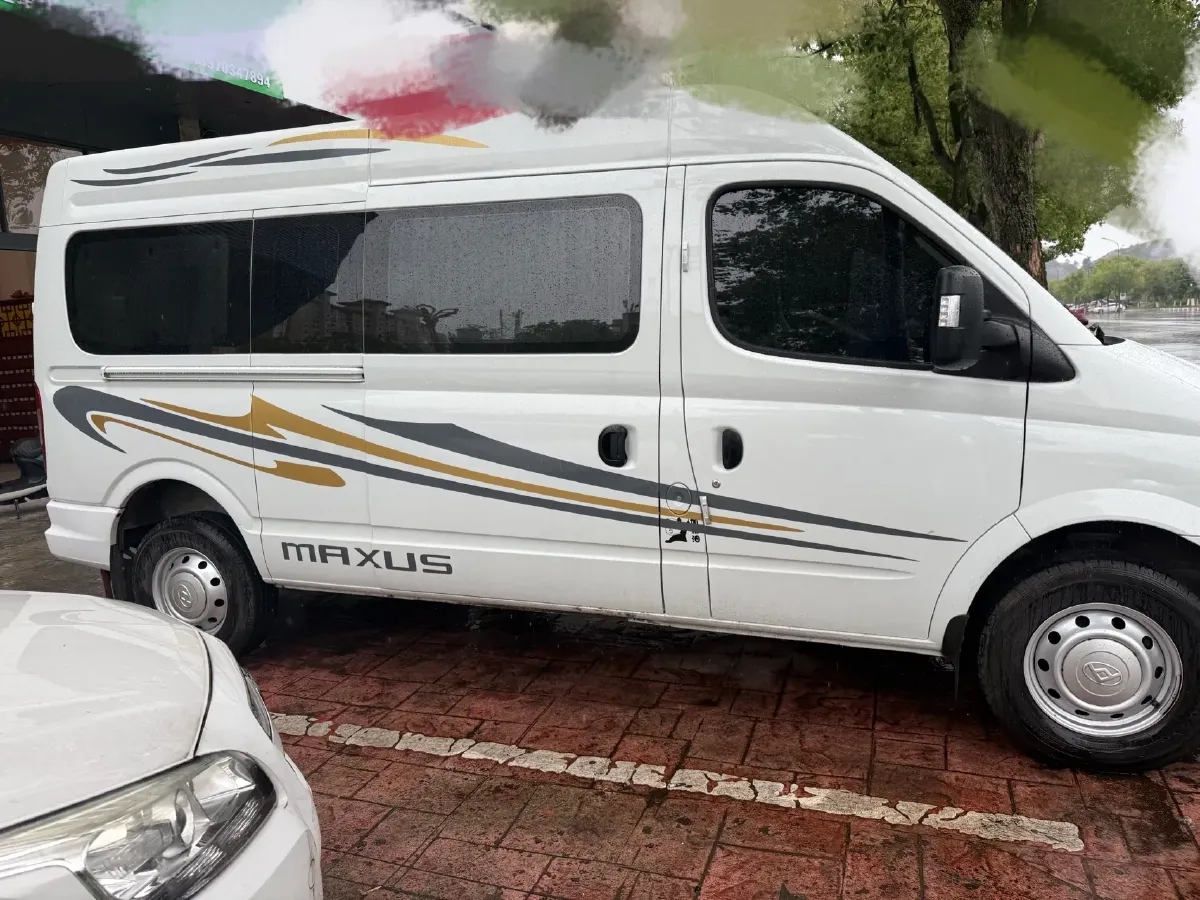 2021 MAXUS XinTu V80 2.0T 127HP L4 6MT,autocango,china used car exporter,china ev exporter,chinese used car exporter,chinese used ev exporter
