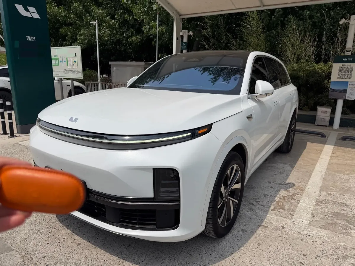2023 Hyundai Palisade 3.5L 272HP V6 8AT,autocango,china used car exporter,china ev exporter,chinese used car exporter,chinese used ev exporter