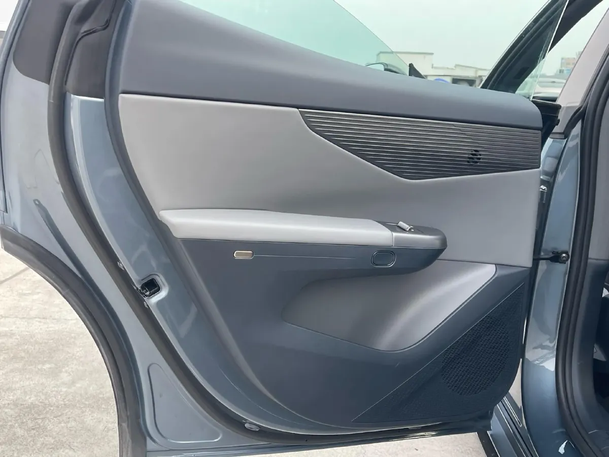 2024 LYNK&CO 07 EM-P 1.5T 163HP L4 3DHT PHEV 18.99KWH,autocango,china used car exporter,china ev exporter,chinese used car exporter,chinese used ev exporter