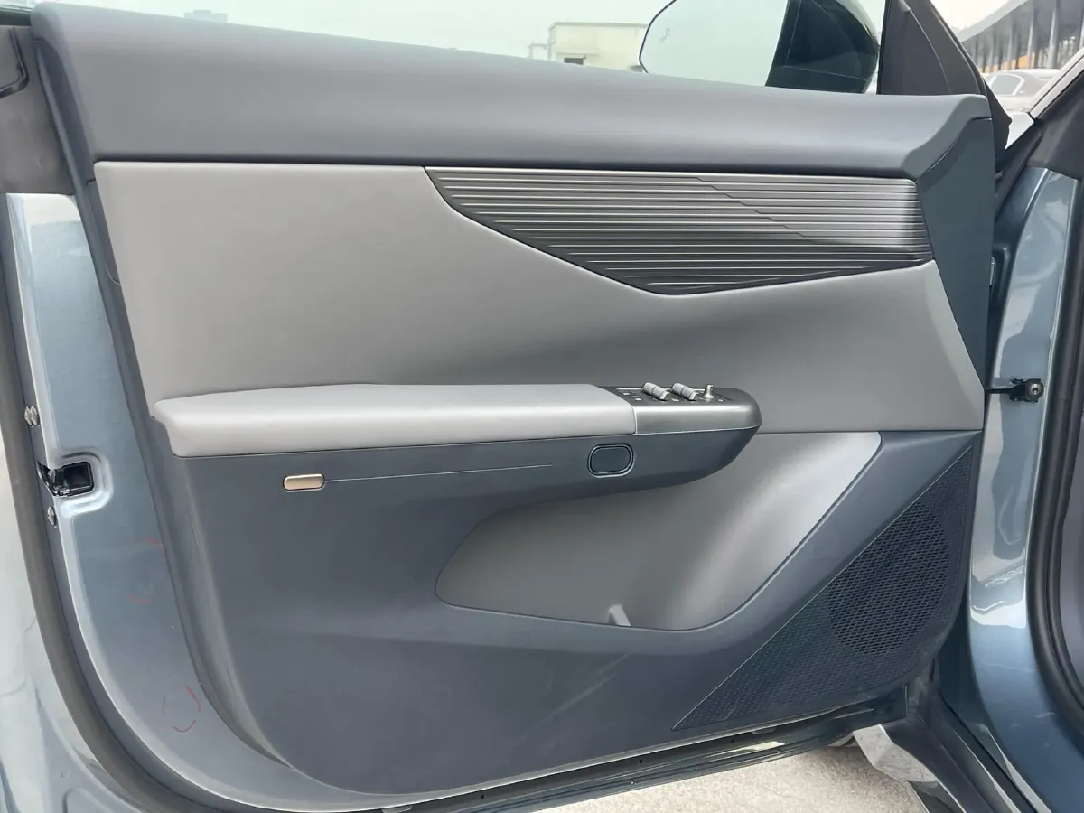 2024 LYNK&CO 07 EM-P 1.5T 163HP L4 3DHT PHEV 18.99KWH,autocango,china used car exporter,china ev exporter,chinese used car exporter,chinese used ev exporter