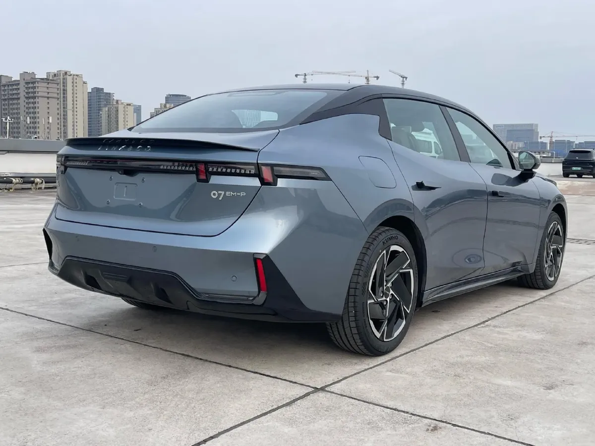 2024 LYNK&CO 07 EM-P 1.5T 163HP L4 3DHT PHEV 18.99KWH,autocango,china used car exporter,china ev exporter,chinese used car exporter,chinese used ev exporter