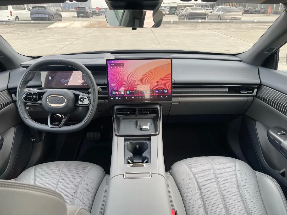 2024 LYNK&CO 07 EM-P 1.5T 163HP L4 3DHT PHEV 18.99KWH,autocango,china used car exporter,china ev exporter,chinese used car exporter,chinese used ev exporter