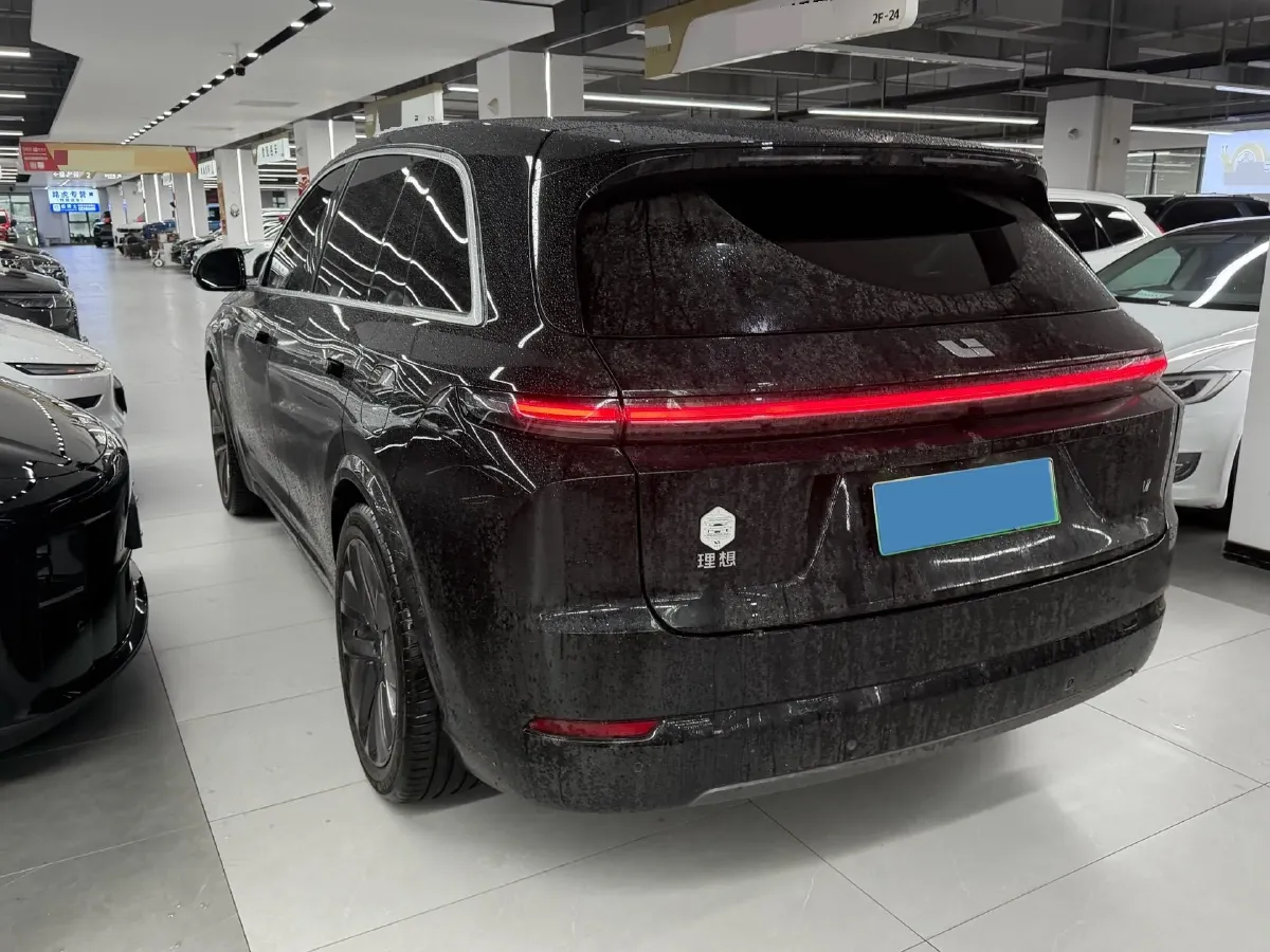 2024 Li L8 Range Extended 154HP REEV 42.8KWH,autocango,china used car exporter,china ev exporter,chinese used car exporter,chinese used ev exporter