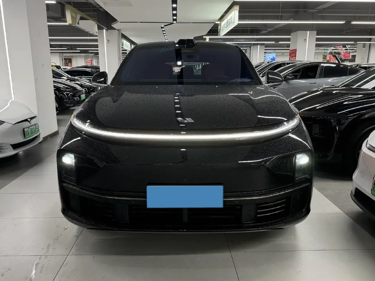 2024 Li L8 Range Extended 154HP REEV 42.8KWH,autocango,china used car exporter,china ev exporter,chinese used car exporter,chinese used ev exporter