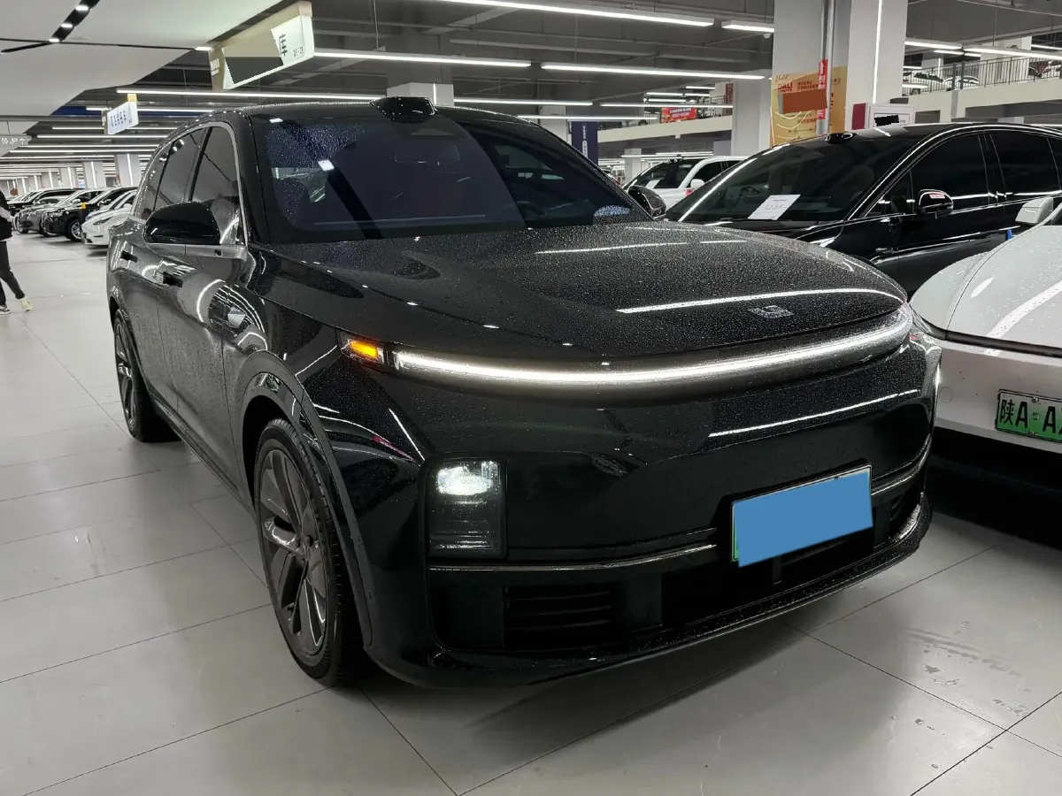 2024 Li L8 Range Extended 154HP REEV 42.8KWH,autocango,china used car exporter,china ev exporter,chinese used car exporter,chinese used ev exporter