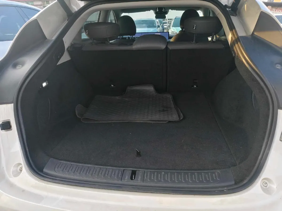 2025 IM LS6 BEV 75KWH,autocango,china used car exporter,china ev exporter,chinese used car exporter,chinese used ev exporter