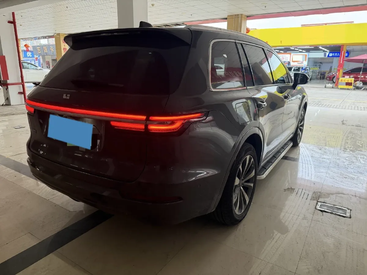 2021 Li ONE Range Extended 131HP REEV 40.5KWH,autocango,china used car exporter,china ev exporter,chinese used car exporter,chinese used ev exporter