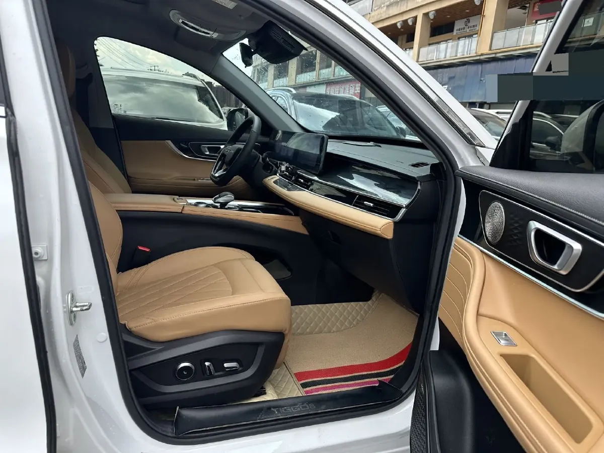 2022 Chery Tiggo 8 PRO 2.0T 254HP L4 7DCT,autocango,china used car exporter,china ev exporter,chinese used car exporter,chinese used ev exporter