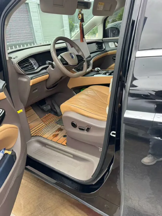2022 Mercedes-Benz GLC Class 2.0T 197HP L4 9AT,autocango,china used car exporter,china ev exporter,chinese used car exporter,chinese used ev exporter