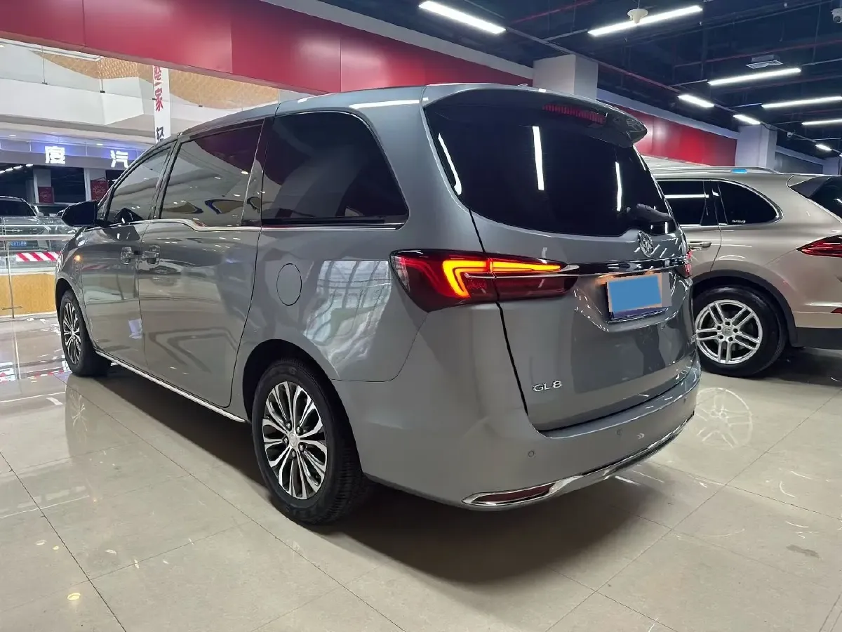 2023 Buick GL8 2.0T 237HP L4 9AT,autocango,china used car exporter,china ev exporter,chinese used car exporter,chinese used ev exporter