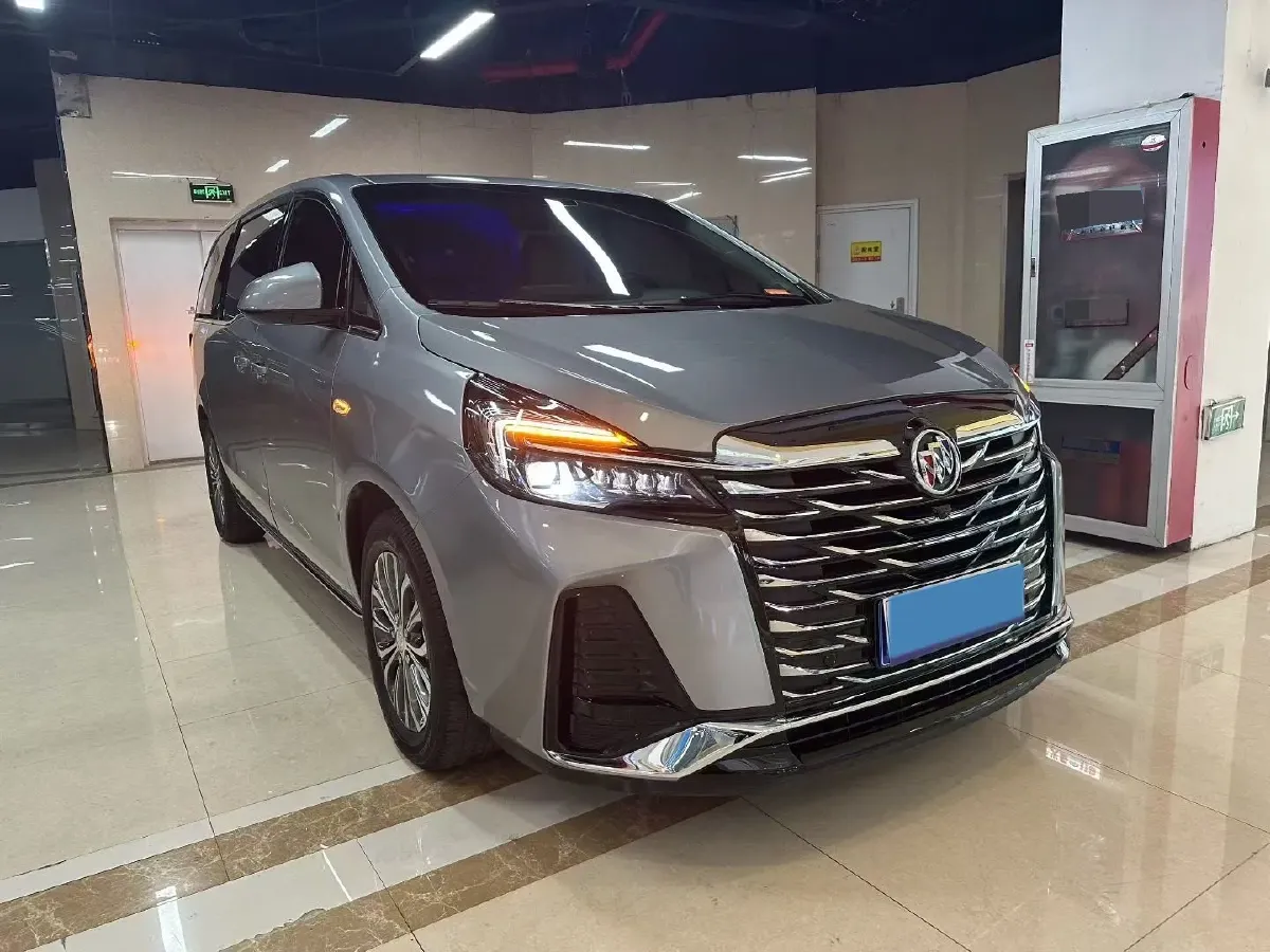 2023 Buick GL8 2.0T 237HP L4 9AT,autocango,china used car exporter,china ev exporter,chinese used car exporter,chinese used ev exporter