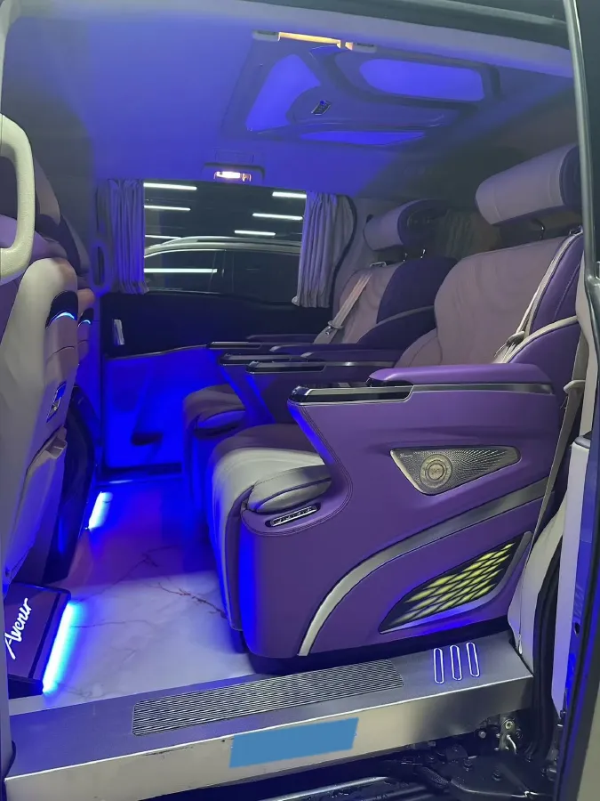 2023 Buick GL8 2.0T 237HP L4 9AT,autocango,china used car exporter,china ev exporter,chinese used car exporter,chinese used ev exporter