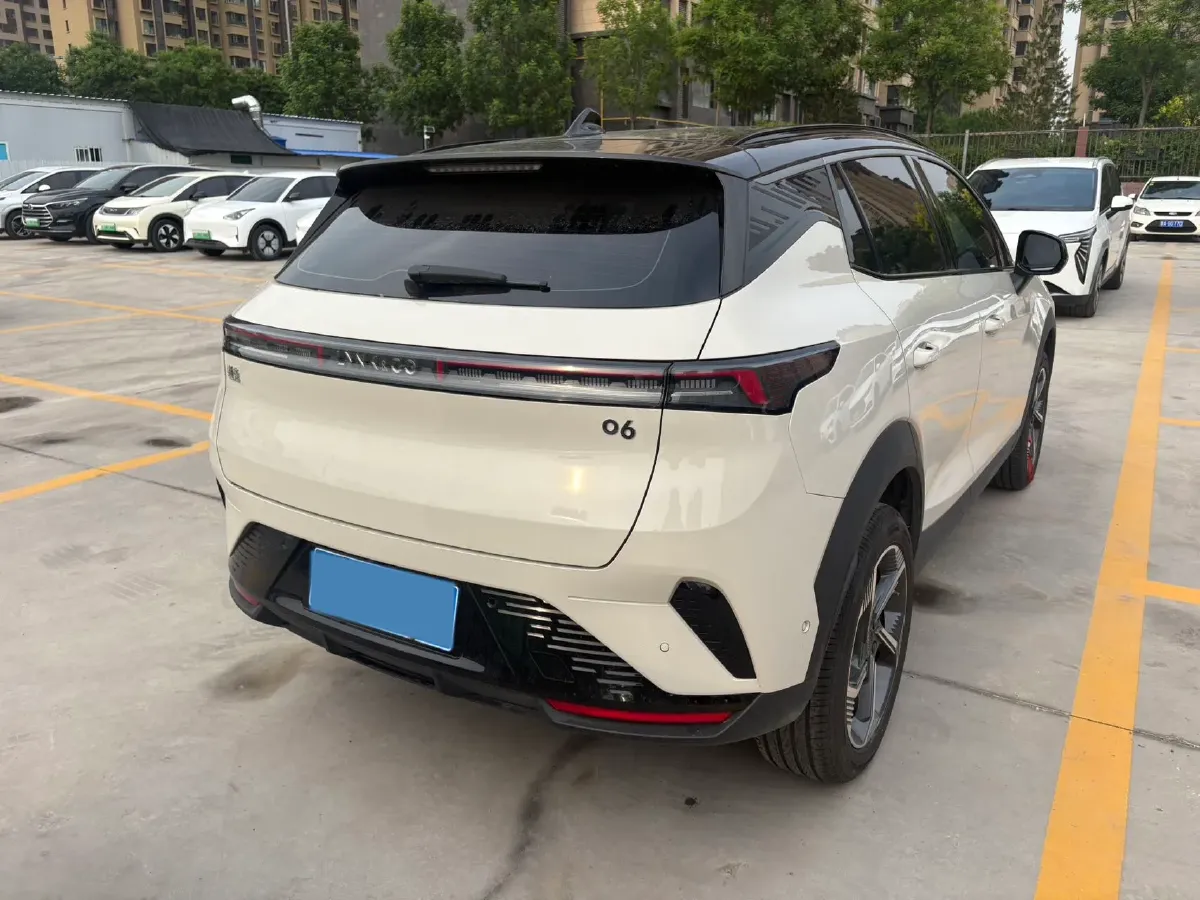 2025 LYNK&CO 06 1.5T 181HP L4 7DCT,autocango,china used car exporter,china ev exporter,chinese used car exporter,chinese used ev exporter