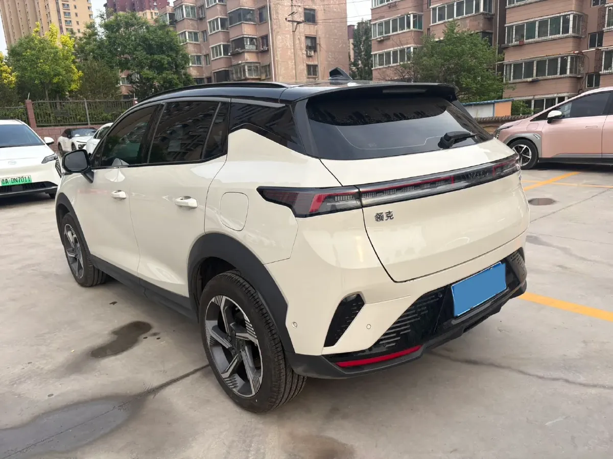 2025 LYNK&CO 06 1.5T 181HP L4 7DCT,autocango,china used car exporter,china ev exporter,chinese used car exporter,chinese used ev exporter
