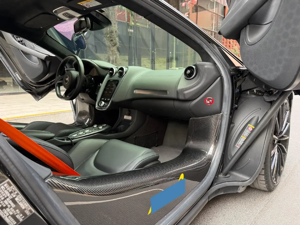 2022 McLaren GT 4.0T 620HP V8 7DCT,autocango,china used car exporter,china ev exporter,chinese used car exporter,chinese used ev exporter