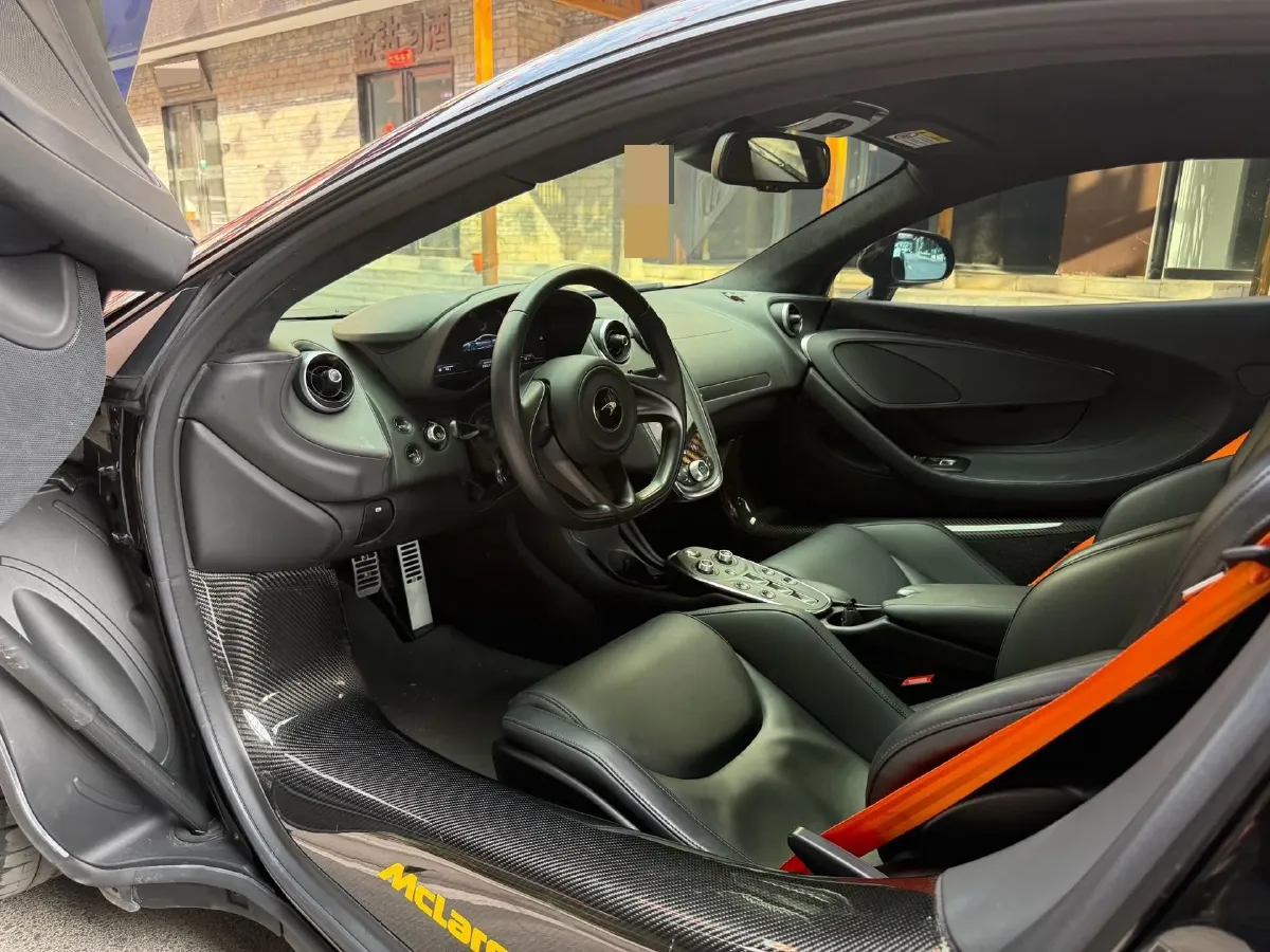 2022 McLaren GT 4.0T 620HP V8 7DCT,autocango,china used car exporter,china ev exporter,chinese used car exporter,chinese used ev exporter