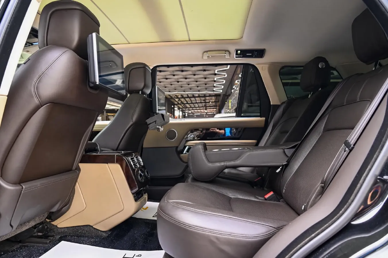 2020 Land Rover Range Rover 3.0T 400HP L6 8AT,autocango,china used car exporter,china ev exporter,chinese used car exporter,chinese used ev exporter