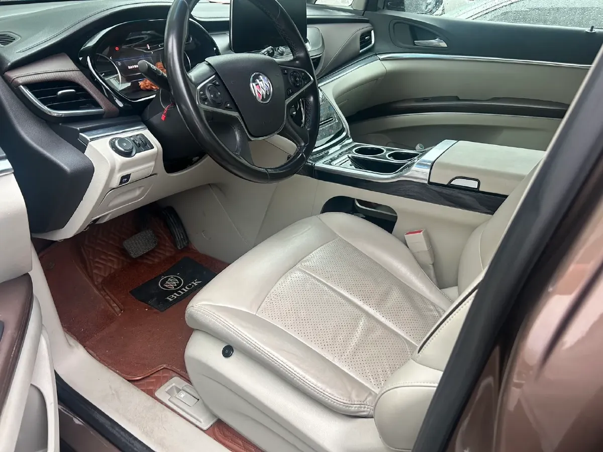 2021 Buick GL8 2.0T 237HP L4 9AT,autocango,china used car exporter,china ev exporter,chinese used car exporter,chinese used ev exporter