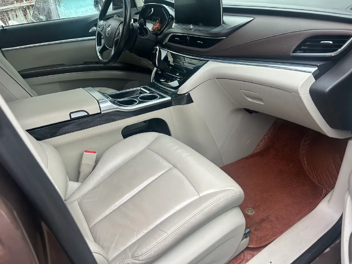 2021 Buick GL8 2.0T 237HP L4 9AT,autocango,china used car exporter,china ev exporter,chinese used car exporter,chinese used ev exporter
