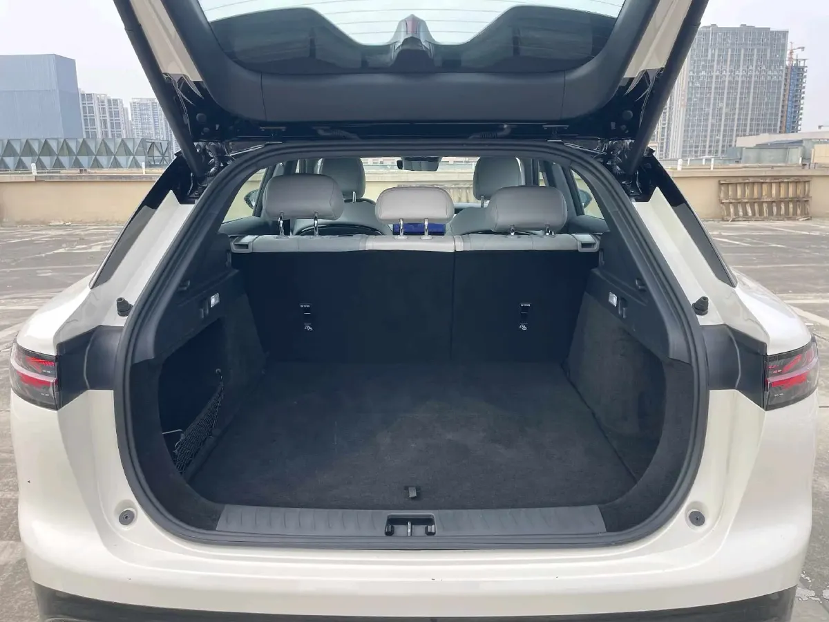 2024 Voyah ZhiYin BEV 79KWH,autocango,china used car exporter,china ev exporter,chinese used car exporter,chinese used ev exporter