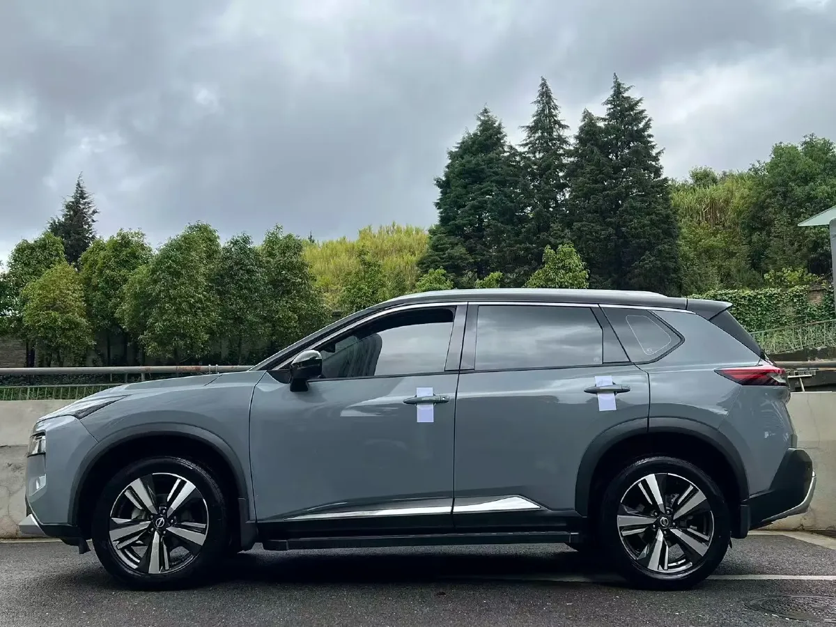 2021 Nissan X-Trail 1.5T 204HP L3 CVT,autocango,china used car exporter,china ev exporter,chinese used car exporter,chinese used ev exporter