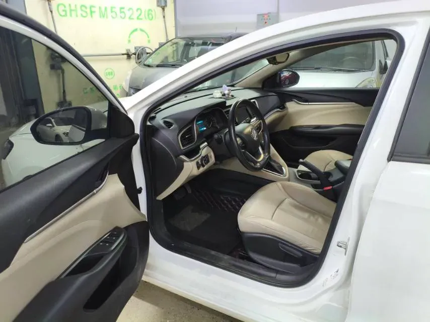 2019 Buick Excelle 1.0T 125HP L3 6DCT,autocango,china used car exporter,china ev exporter,chinese used car exporter,chinese used ev exporter