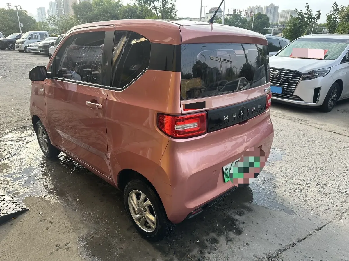 2020 WuLing HongGuang MINI EV BEV 13.8KWH,autocango,china used car exporter,china ev exporter,chinese used car exporter,chinese used ev exporter
