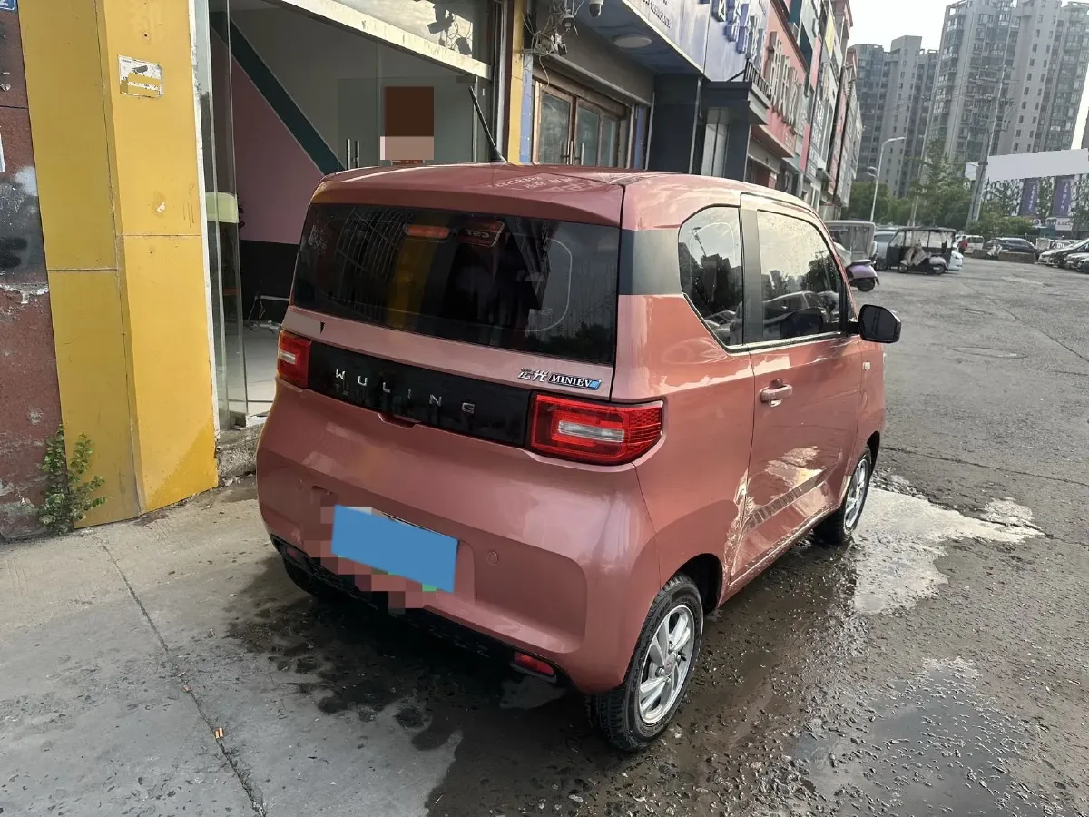 2020 WuLing HongGuang MINI EV BEV 13.8KWH,autocango,china used car exporter,china ev exporter,chinese used car exporter,chinese used ev exporter