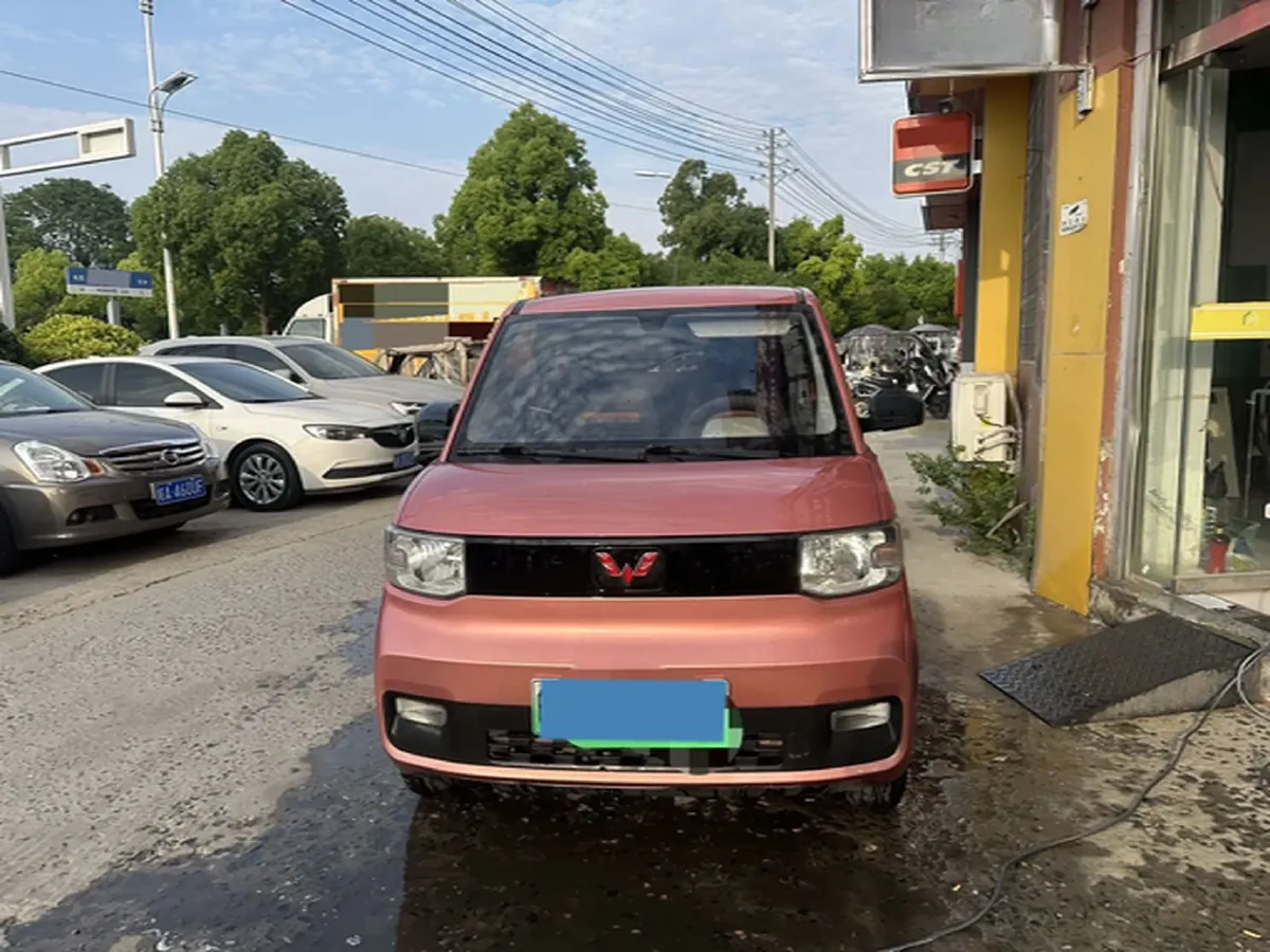 2020 WuLing HongGuang MINI EV BEV 13.8KWH,autocango,china used car exporter,china ev exporter,chinese used car exporter,chinese used ev exporter