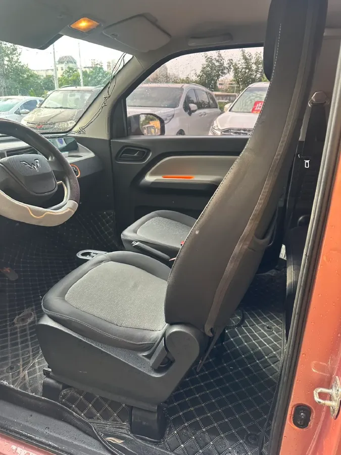 2020 WuLing HongGuang MINI EV BEV 13.8KWH,autocango,china used car exporter,china ev exporter,chinese used car exporter,chinese used ev exporter