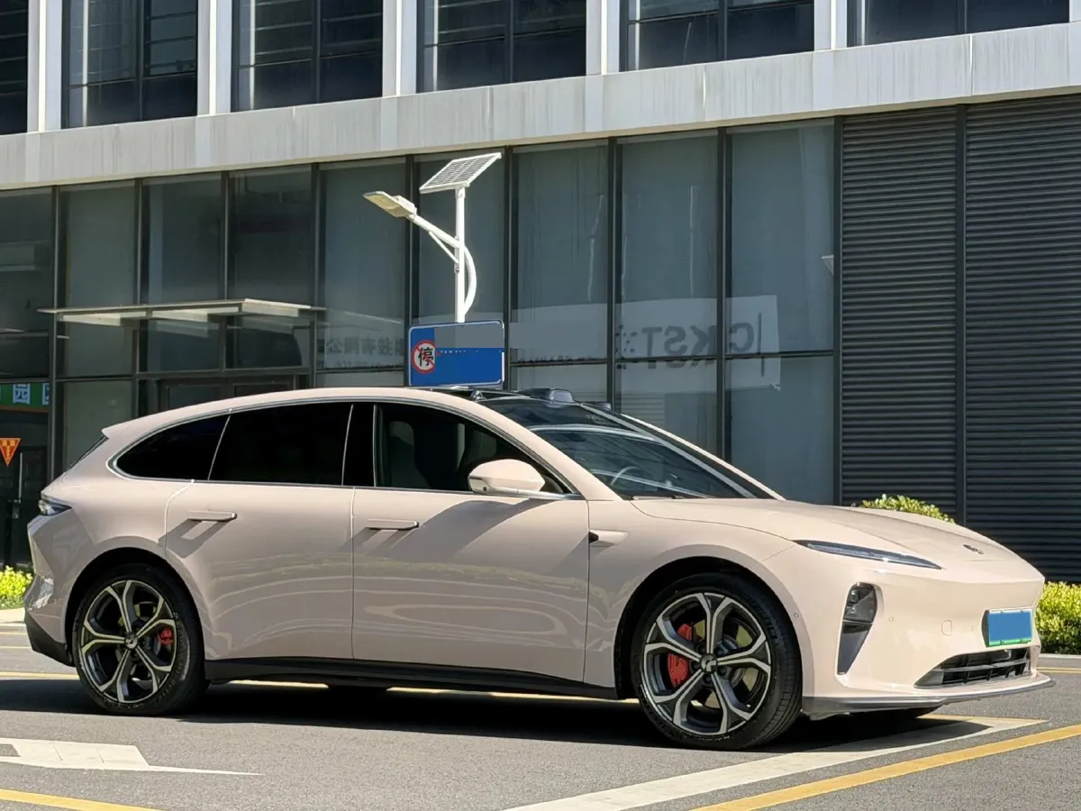 2023 NIO ET5T BEV 75KWH,autocango,china used car exporter,china ev exporter,chinese used car exporter,chinese used ev exporter