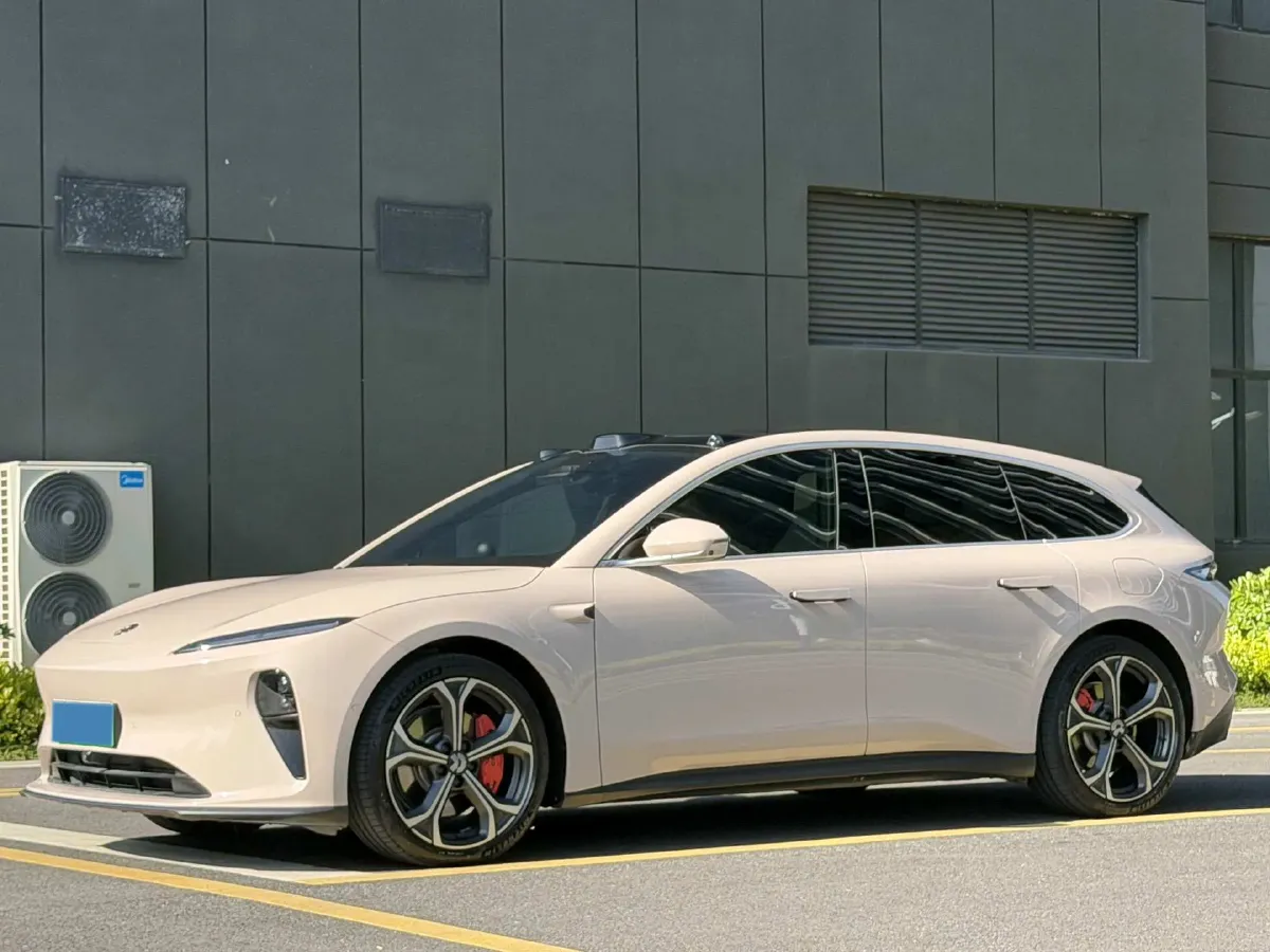 2023 NIO ET5T BEV 75KWH,autocango,china used car exporter,china ev exporter,chinese used car exporter,chinese used ev exporter