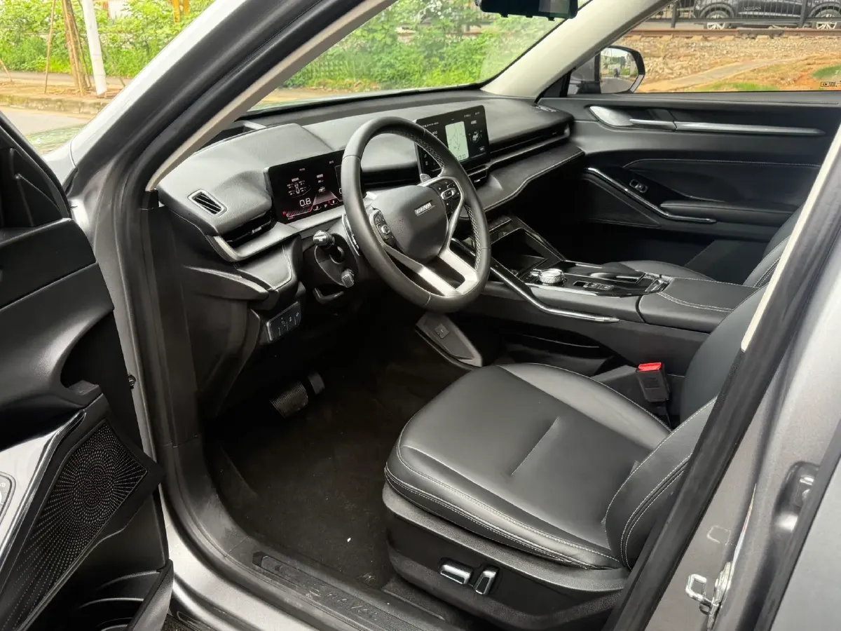 2021 Haval H6 1.5T 169HP L4 7DCT,autocango,china used car exporter,china ev exporter,chinese used car exporter,chinese used ev exporter