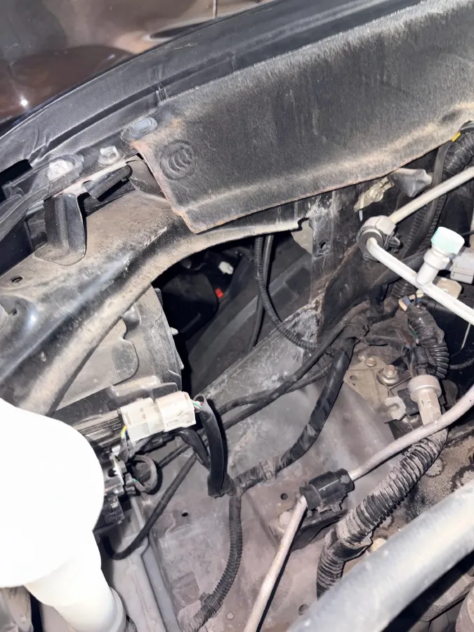 2018 Mitsubishi Outlander 2.0L 166HP L4 CVT,autocango,china used car exporter,china ev exporter,chinese used car exporter,chinese used ev exporter