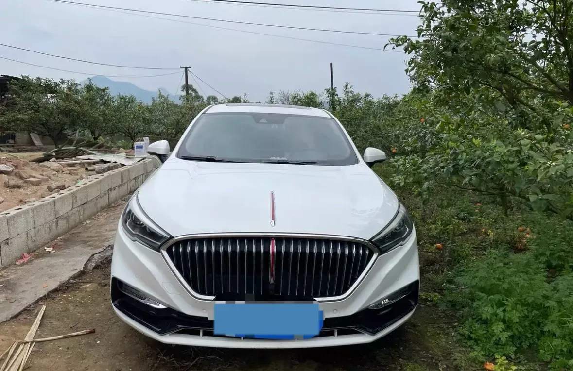 2020 HongQi H5 1.8T 197HP L4 6AT,autocango,china used car exporter,china ev exporter,chinese used car exporter,chinese used ev exporter