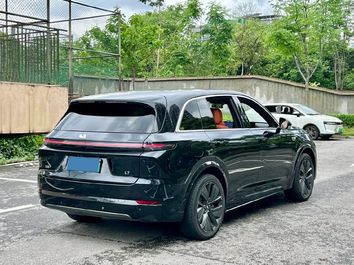 2024 Li L7 Range Extended 154HP REEV 42.8KWH,autocango,china used car exporter,china ev exporter,chinese used car exporter,chinese used ev exporter