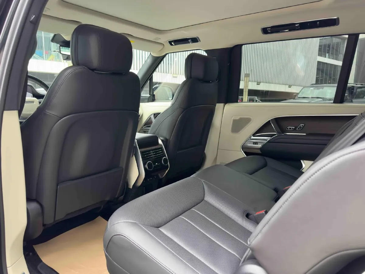 2023 Land Rover Range Rover 3.0T 400HP L6 8AT,autocango,china used car exporter,china ev exporter,chinese used car exporter,chinese used ev exporter