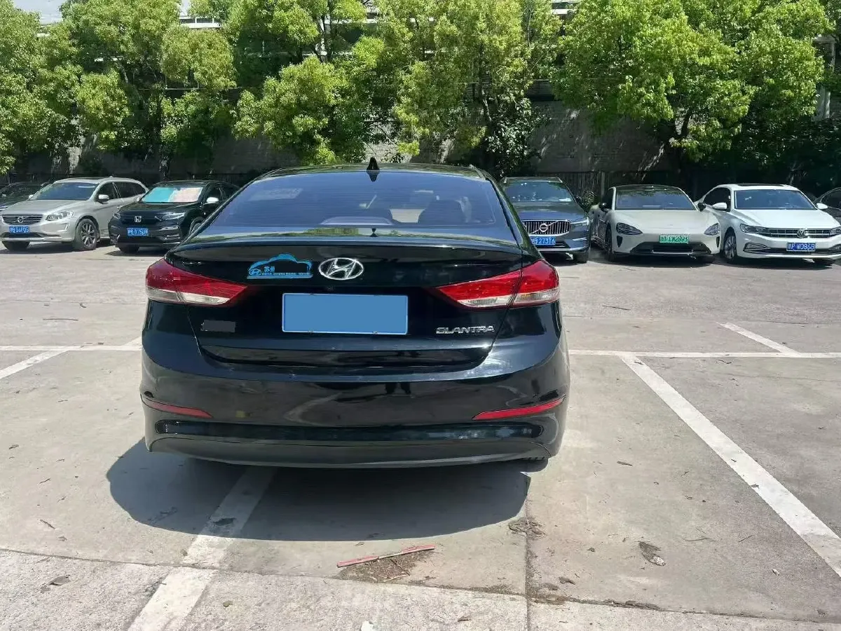 2019 Hyundai Elantra 1.5L 115HP L4 CVT,autocango,china used car exporter,china ev exporter,chinese used car exporter,chinese used ev exporter