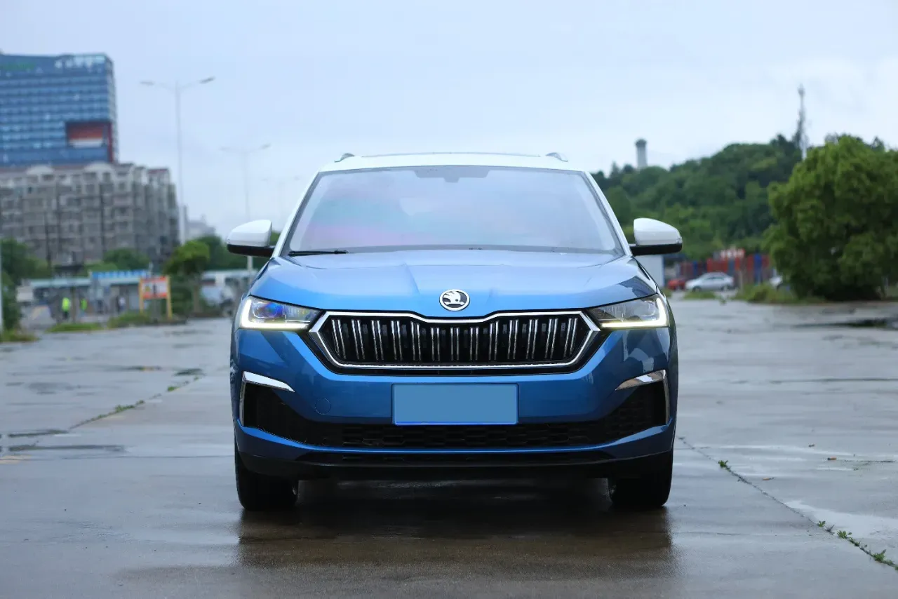 2021 Skoda Kamiq 1.2T 116HP L4 7DCT,autocango,china used car exporter,china ev exporter,chinese used car exporter,chinese used ev exporter