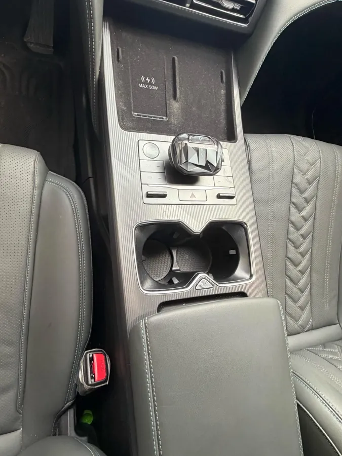 2025 BYD SongL DM-i 1.5L 101HP L4 E-CVT PHEV 26.6KWH,autocango,china used car exporter,china ev exporter,chinese used car exporter,chinese used ev exporter