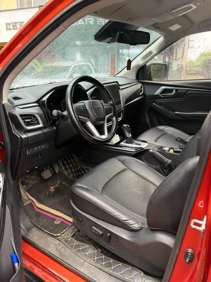 2021 Isuzu D-MAX 1.9T 163HP L4 6AT,autocango,china used car exporter,china ev exporter,chinese used car exporter,chinese used ev exporter
