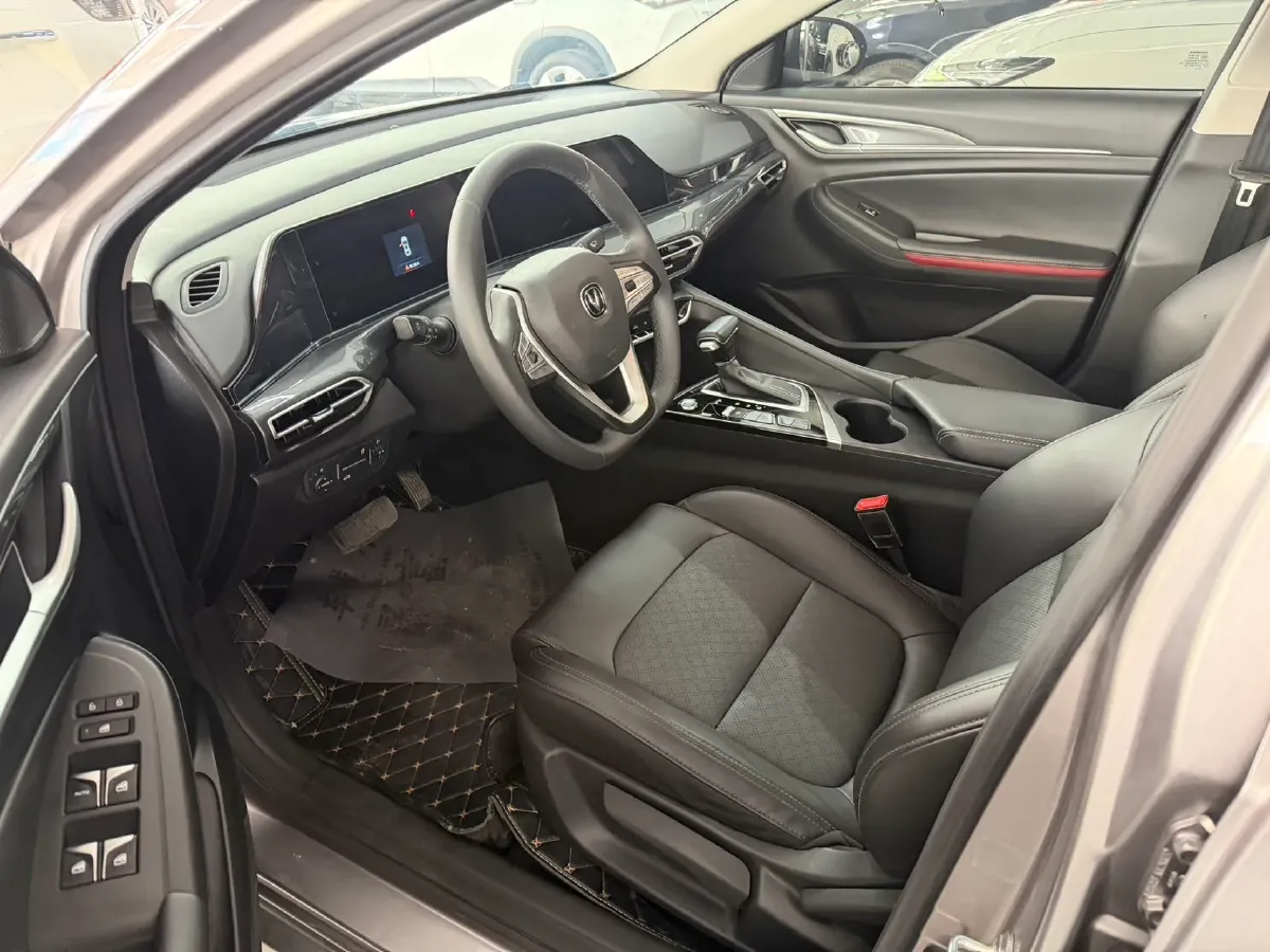 2020 ChangAn Eado 1.6L 128HP L4 6AT,autocango,china used car exporter,china ev exporter,chinese used car exporter,chinese used ev exporter