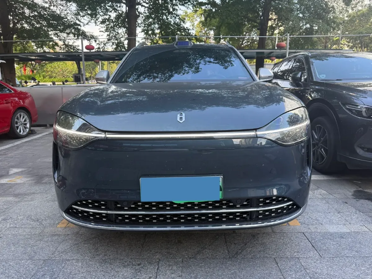 2024 AITO AITO M9 1.5T 152HP L4 REEV 42KWH,autocango,china used car exporter,china ev exporter,chinese used car exporter,chinese used ev exporter