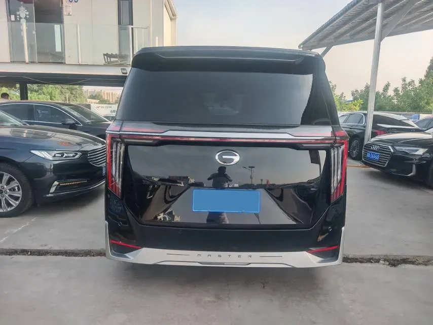 2023 GAC Trumpchi M8 2.0T 252HP L4 8AT,autocango,china used car exporter,china ev exporter,chinese used car exporter,chinese used ev exporter