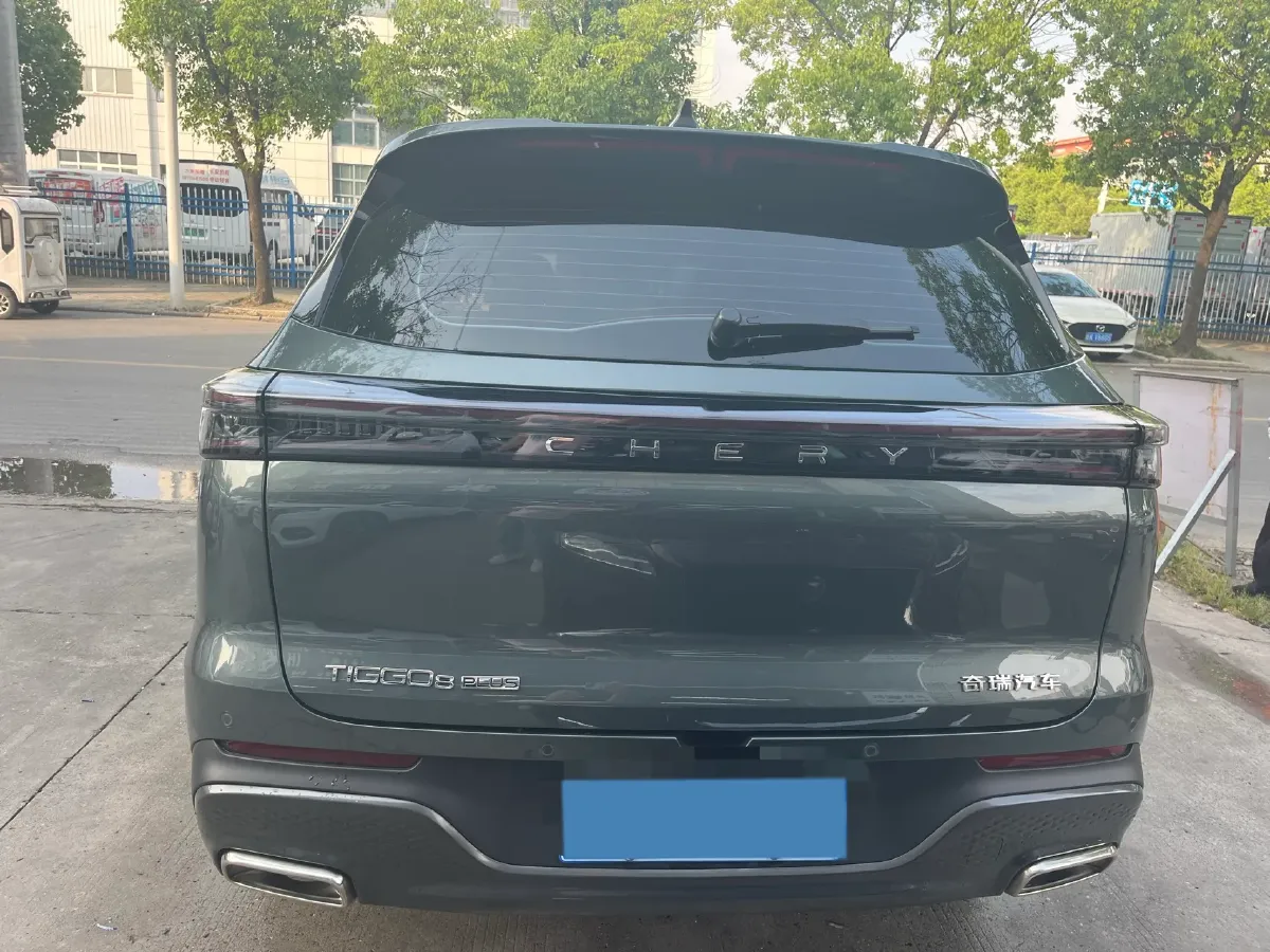 2025 Chery Tiggo 8 Plus 1.6T 197HP L4 7DCT,autocango,china used car exporter,china ev exporter,chinese used car exporter,chinese used ev exporter