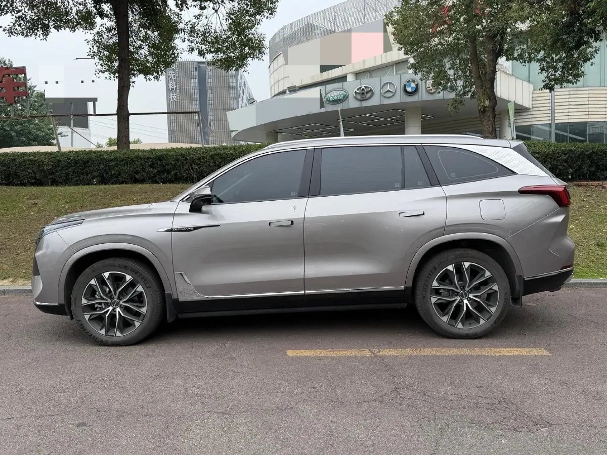 2023 Roewe RX9 2.0T 242HP L4 9AT,autocango,china used car exporter,china ev exporter,chinese used car exporter,chinese used ev exporter