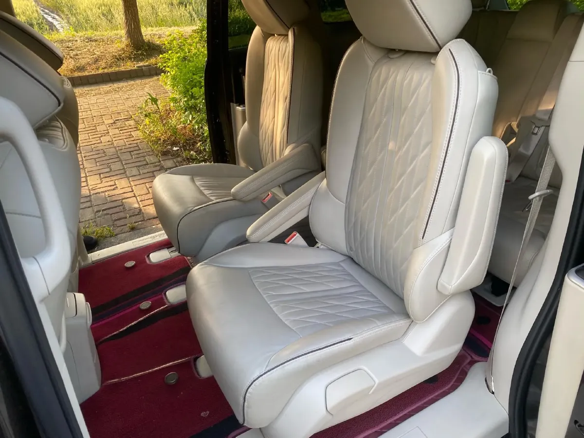 2021 Buick GL8 2.0T 237HP L4 9AT,autocango,china used car exporter,china ev exporter,chinese used car exporter,chinese used ev exporter