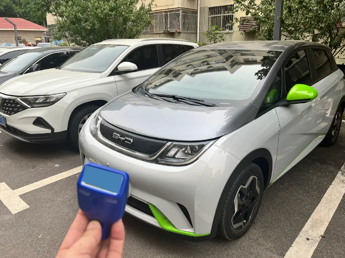 2021 Ford Escort 1.5L 122HP L3 6AT,autocango,china used car exporter,china ev exporter,chinese used car exporter,chinese used ev exporter