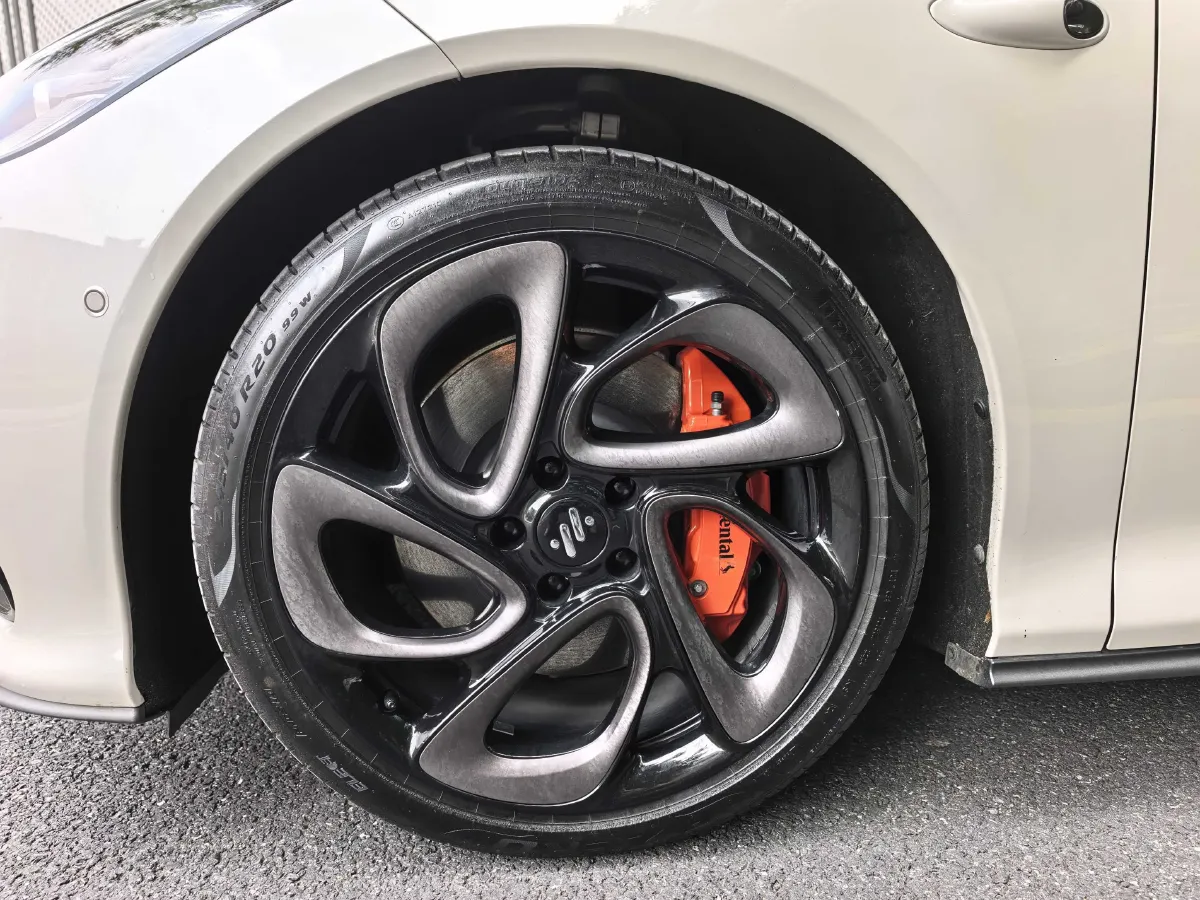 2024 IM L6 BEV 75KWH,autocango,china used car exporter,china ev exporter,chinese used car exporter,chinese used ev exporter